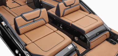 27ft-Convertible Seating-Hotspot.png