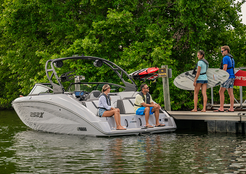 /globalassets/media/my26/boats/boat-boating-resources/limitedwarranty.png